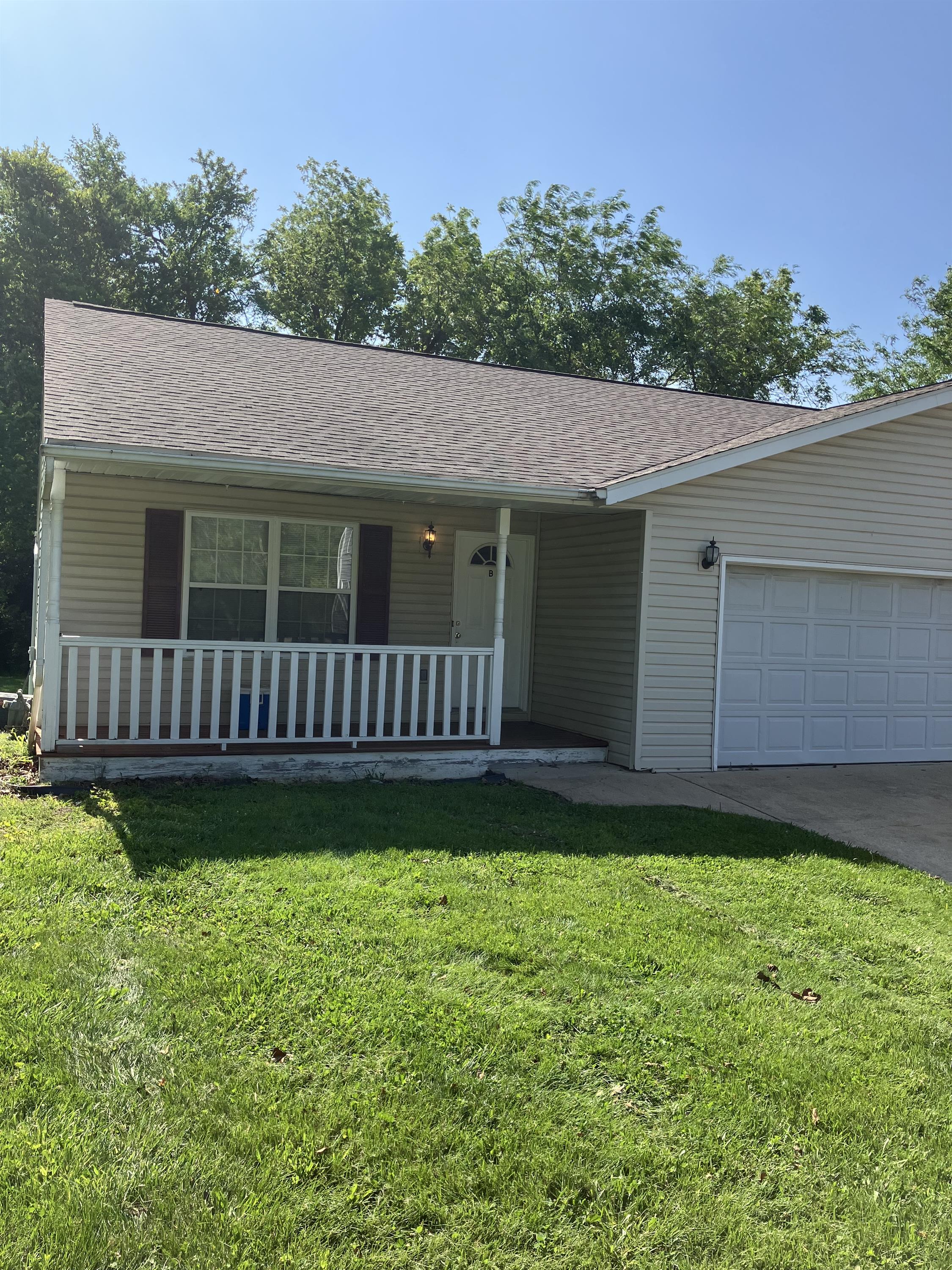 701 Curtis Drive Apt B
